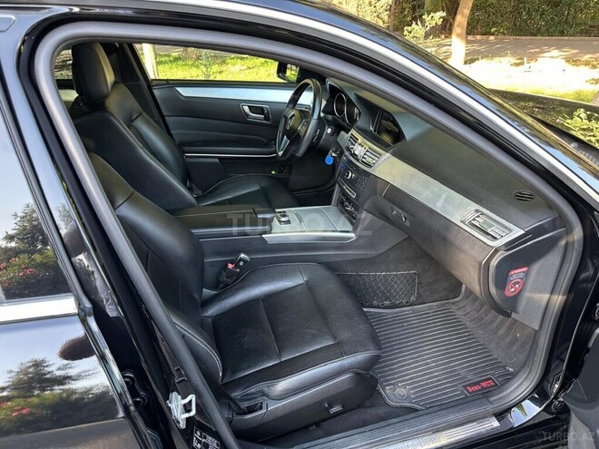 Mercedes E 200 2015, 215,034 km - 2.1 l - Bakı
