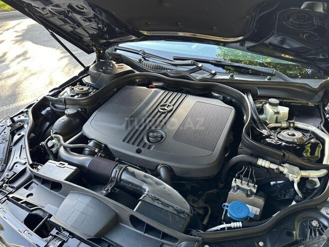 Mercedes E 200 2015, 215,034 km - 2.1 l - Bakı