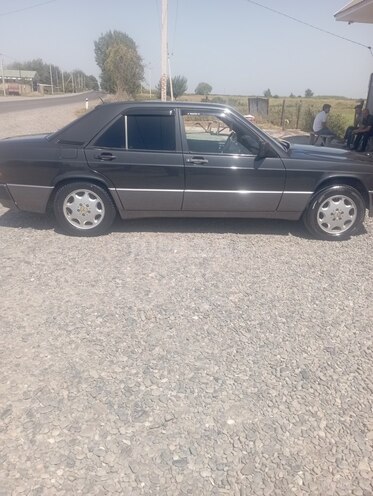 Mercedes 190 1990, 200,000 km - 2.3 л - İmişli