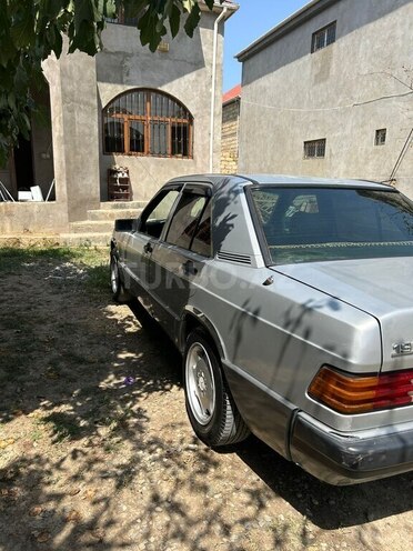 Mercedes 190 1991, 215,870 km - 2.0 л - Bakı