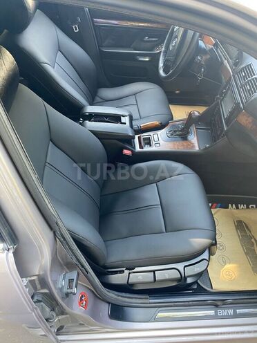 BMW 528 1998, 255,678 km - 2.8 l - Mingəçevir
