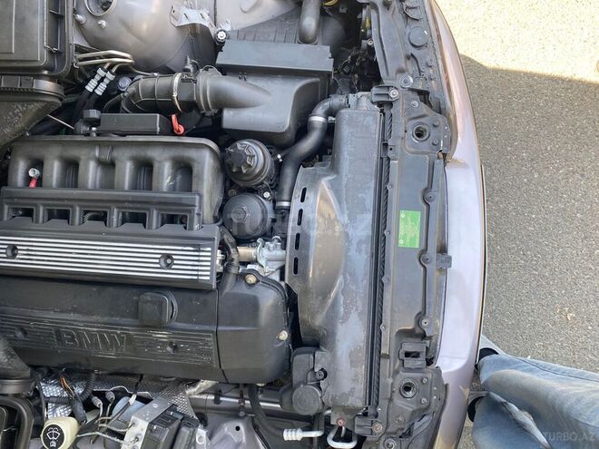 BMW 528 1998, 255,678 km - 2.8 l - Mingəçevir