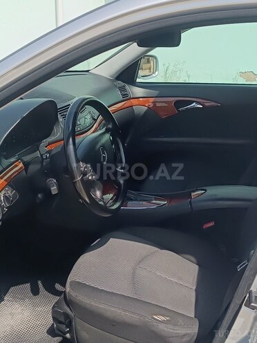 Mercedes E 220 2006, 327,272 km - 2.2 l - Bakı