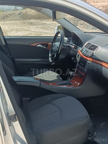 Mercedes E 220 2006, 327,272 km - 2.2 l - Bakı