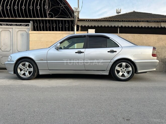 Mercedes C 240 1999, 286,000 km - 2.4 l - Xaçmaz
