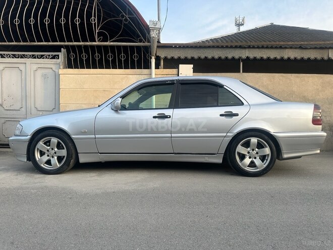 Mercedes C 240 1999, 286,000 km - 2.4 l - Xaçmaz