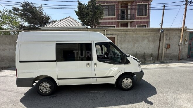 Ford Transit 2009, 175,000 km - 2.2 l - Bakı