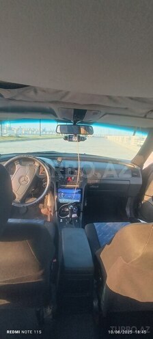 Mercedes C 220 1998, 422,000 km - 2.2 л - Zaqatala