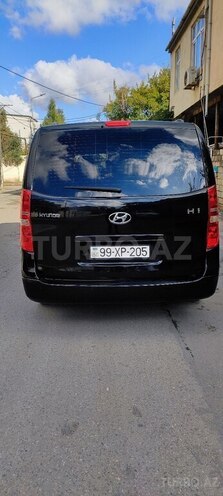 Hyundai H-1 2010, 300,000 km - 2.5 л - Bakı