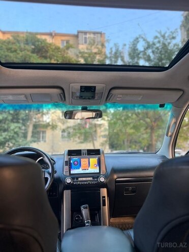 Toyota Land Cruiser Prado 2010, 265,000 km - 2.7 l - Bakı