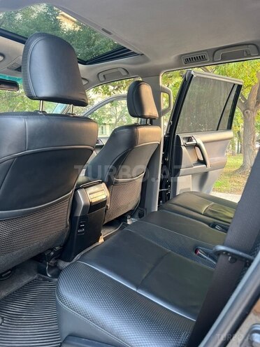 Toyota Land Cruiser Prado 2010, 265,000 km - 2.7 l - Bakı