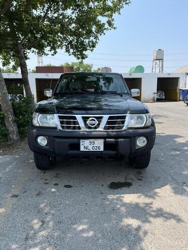 Nissan Patrol 2004, 350,000 km - 4.8 л - Bakı