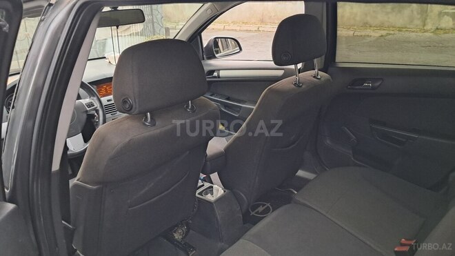 Opel Astra 2010, 429,570 km - 1.3 l - Mingəçevir