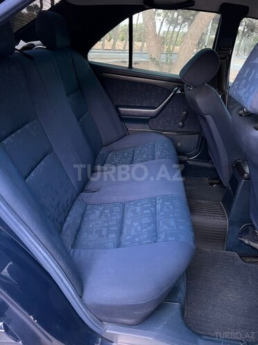 Mercedes C 180 1995, 350,000 km - 1.8 л - Bakı