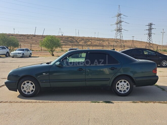 Mercedes E 200 1999, 412,000 km - 2.0 l - Bakı