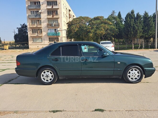 Mercedes E 200 1999, 412,000 km - 2.0 l - Bakı