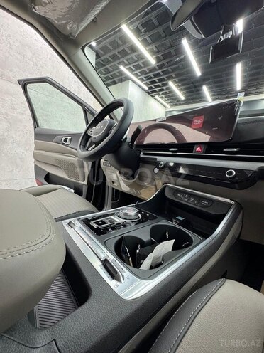 Kia Carnival 2025, 3,500 km - 1.6 l - Bakı