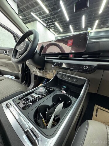 Kia Carnival 2025, 3,500 km - 1.6 l - Bakı