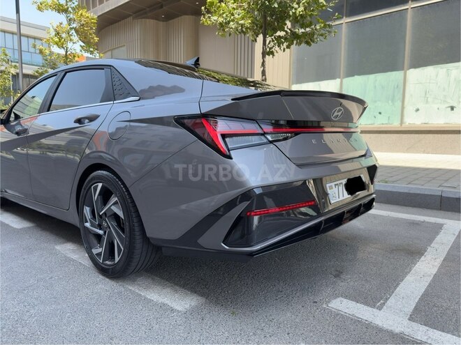Hyundai Elantra 2024, 26,500 km - 1.6 л - Bakı