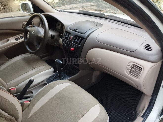 Nissan Sunny 2008, 200,000 km - 1.6 l - Bakı