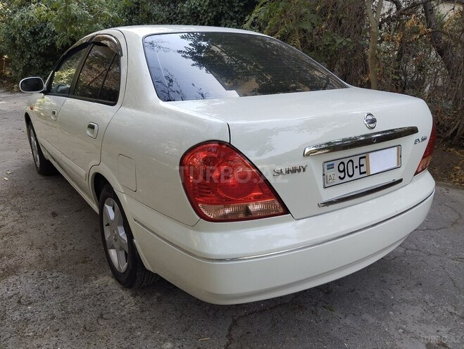 Nissan Sunny 2008, 200,000 km - 1.6 l - Bakı