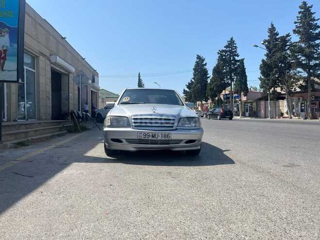 Mercedes C 180 1994, 223,750 km - 1.8 l - Bakı
