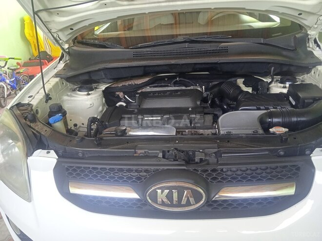 Kia Sportage 2009, 281,000 km - 2.0 l - Bakı