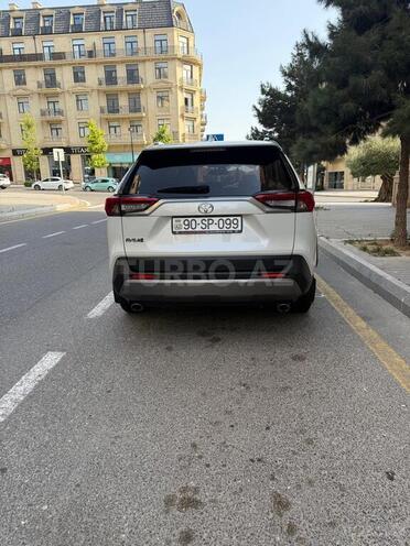 Toyota RAV4 2021, 57,000 km - 2.0 l - Bakı