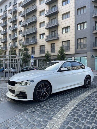 BMW 330 2018, 120,701 km - 2.0 l - Bakı