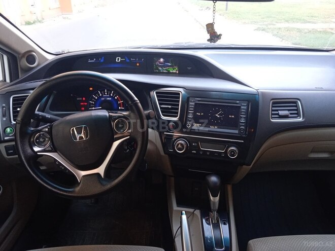 Honda Civic 2013, 305,000 km - 1.5 л - Bakı