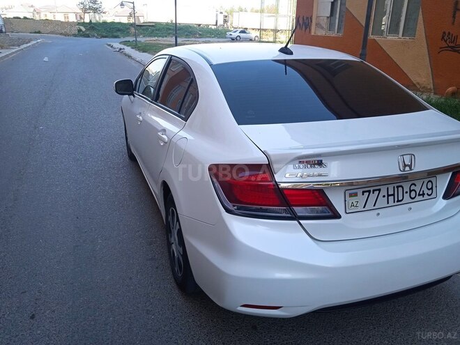 Honda Civic 2013, 305,000 km - 1.5 л - Bakı