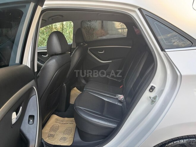 Hyundai i30 2014, 218,000 km - 1.6 l - Bakı