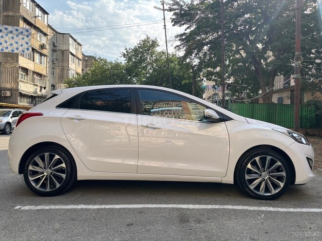 Hyundai i30 2014, 218,000 km - 1.6 l - Bakı