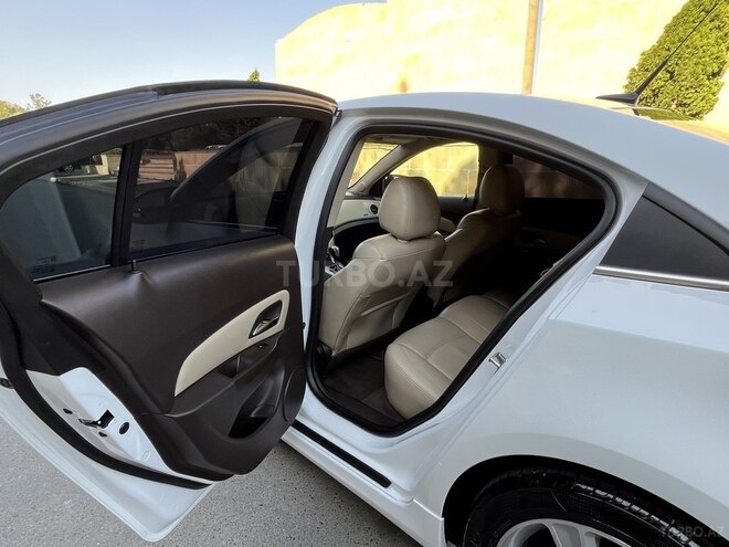 Chevrolet Cruze 2013, 292,413 km - 1.4 л - Bakı