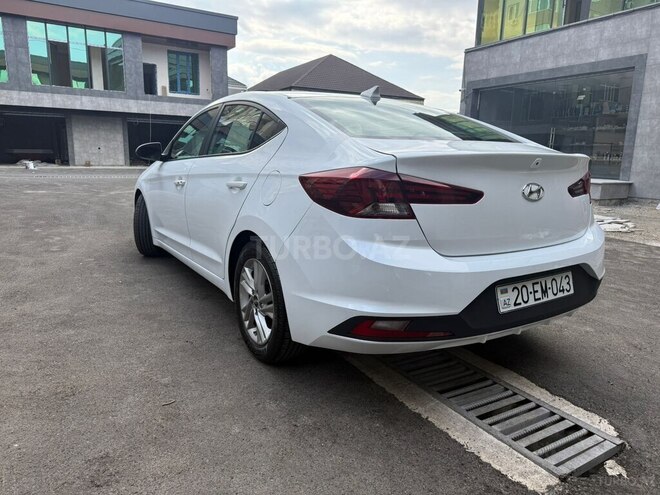 Hyundai Elantra 2019, 80,467 km - 2.0 л - Gəncə