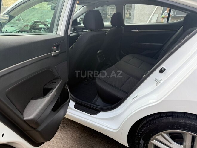 Hyundai Elantra 2019, 80,467 km - 2.0 л - Gəncə