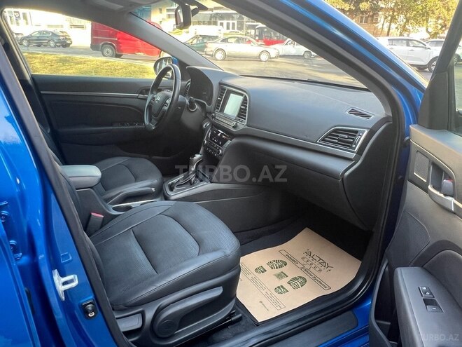 Hyundai Elantra 2015, 126,470 km - 2.0 л - Bakı