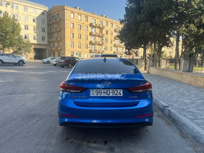 Hyundai Elantra 2015, 126,470 km - 2.0 л - Bakı
