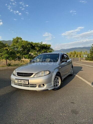 Chevrolet Lacetti 2008, 370,000 km - 1.6 l - Qax