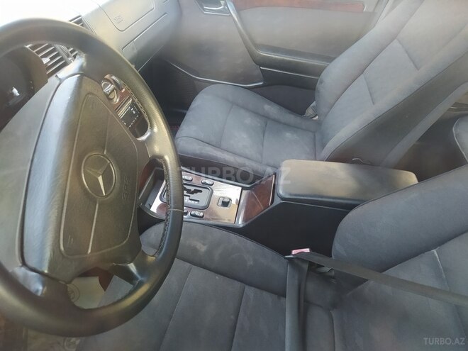 Mercedes C 180 1997, 200,000 km - 1.8 л - Bakı