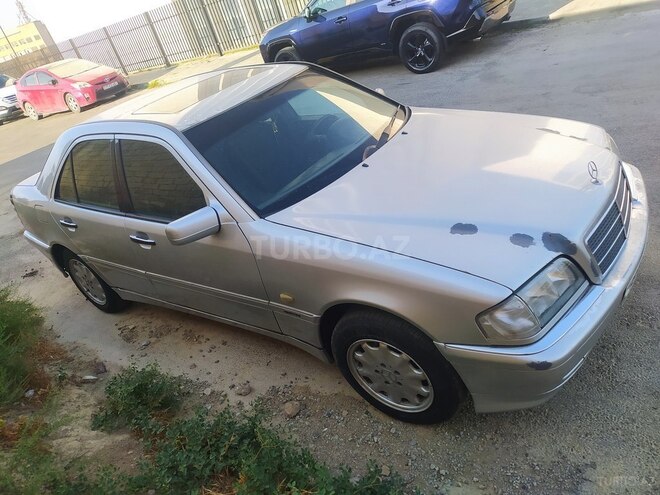 Mercedes C 180 1997, 200,000 km - 1.8 л - Bakı