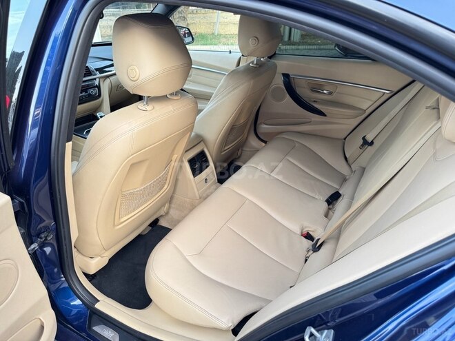 BMW 328 2016, 250,000 km - 2.0 l - Gəncə