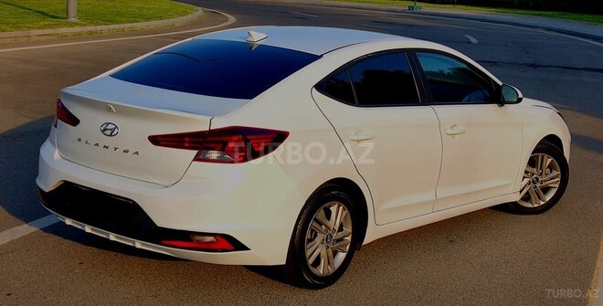 Hyundai Elantra 2019, 88,000 km - 2.0 l - Bakı