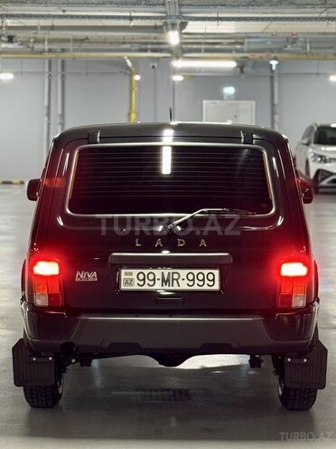 LADA (VAZ) Niva-9