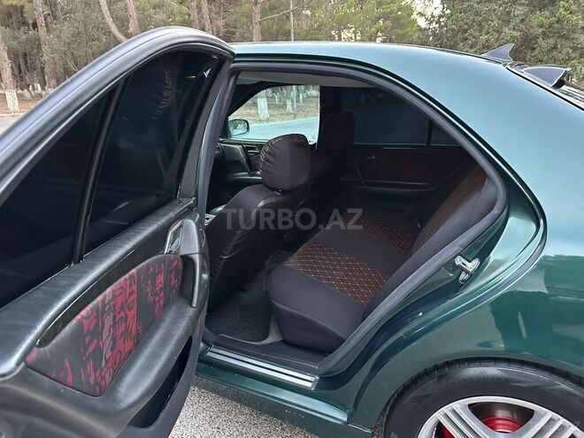 Mercedes E 240 1998, 301,000 km - 2.4 l - Sumqayıt