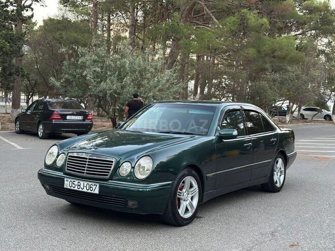 Mercedes E 240 1998, 301,000 km - 2.4 l - Sumqayıt
