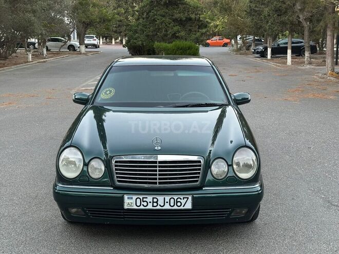 Mercedes E 240 1998, 301,000 km - 2.4 l - Sumqayıt