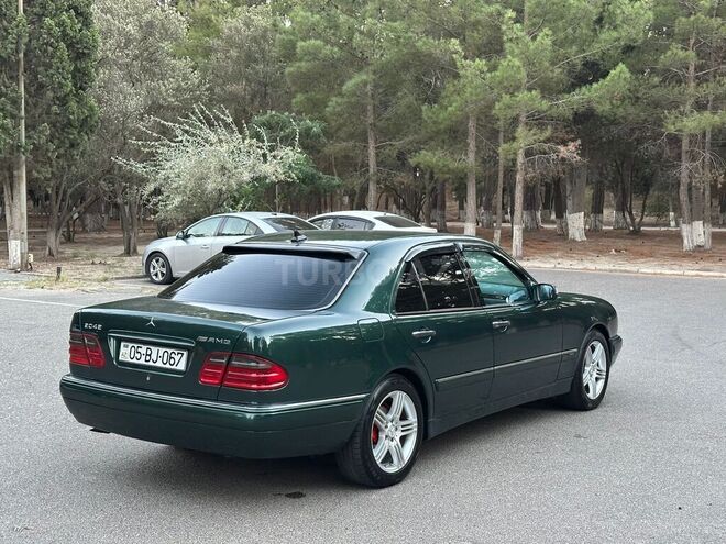 Mercedes E 240 1998, 301,000 km - 2.4 l - Sumqayıt