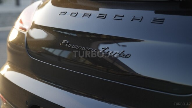 Porsche Panamera Turbo 2014, 175,000 km - 4.8 l - Bakı