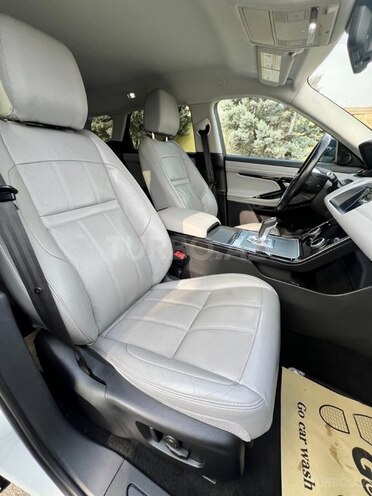 Land Rover RR Evoque-8